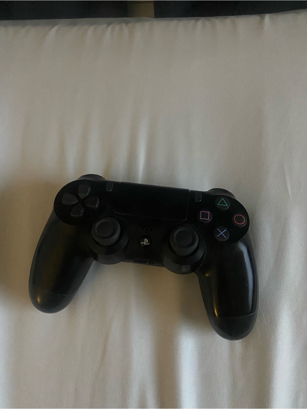 Sony DualShock 4 Wireless Game Controller in Black
